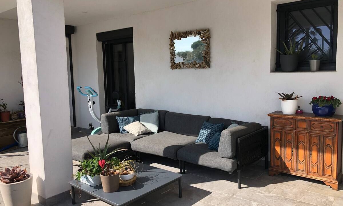 Photo of Patio Balcony in Gemenos