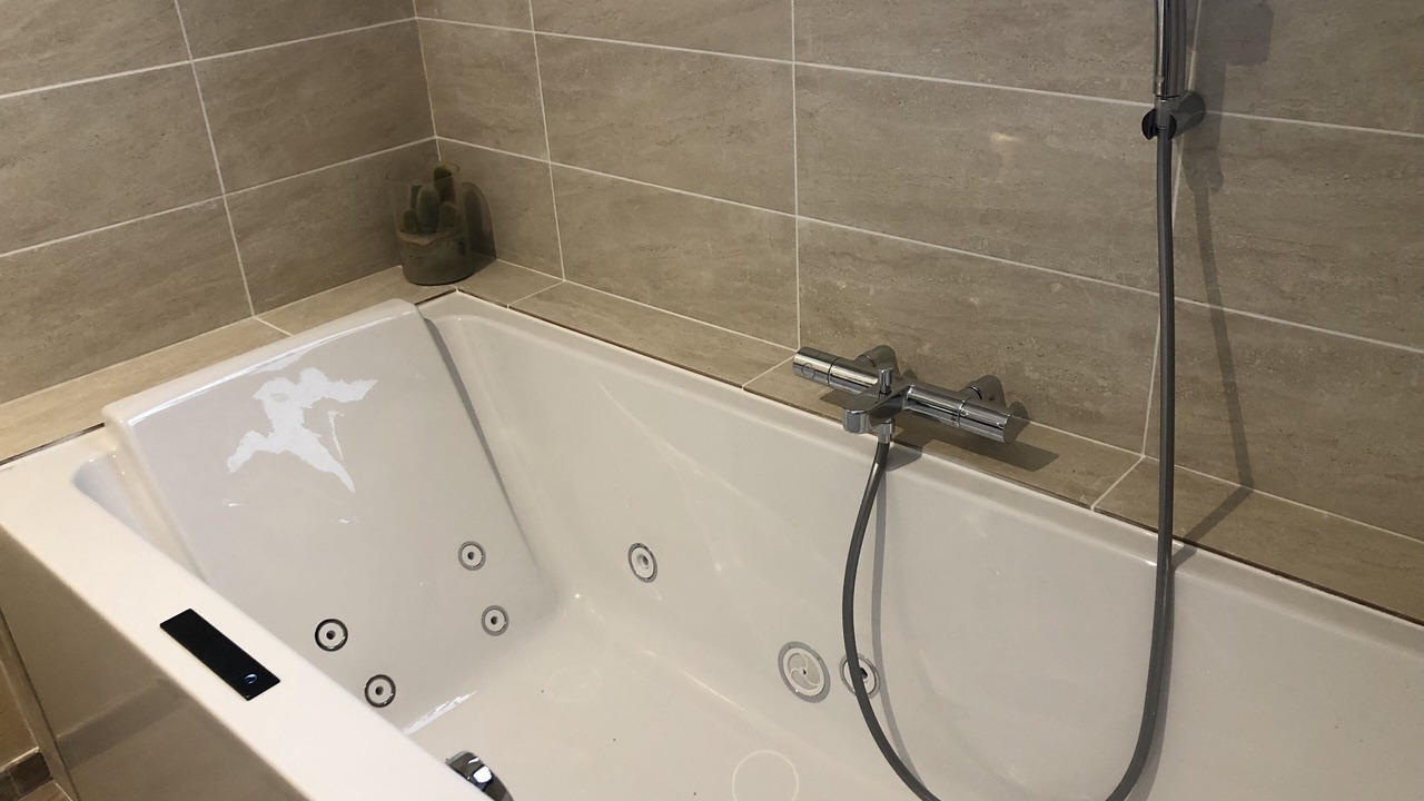 Photo of Bathroom in Gemenos