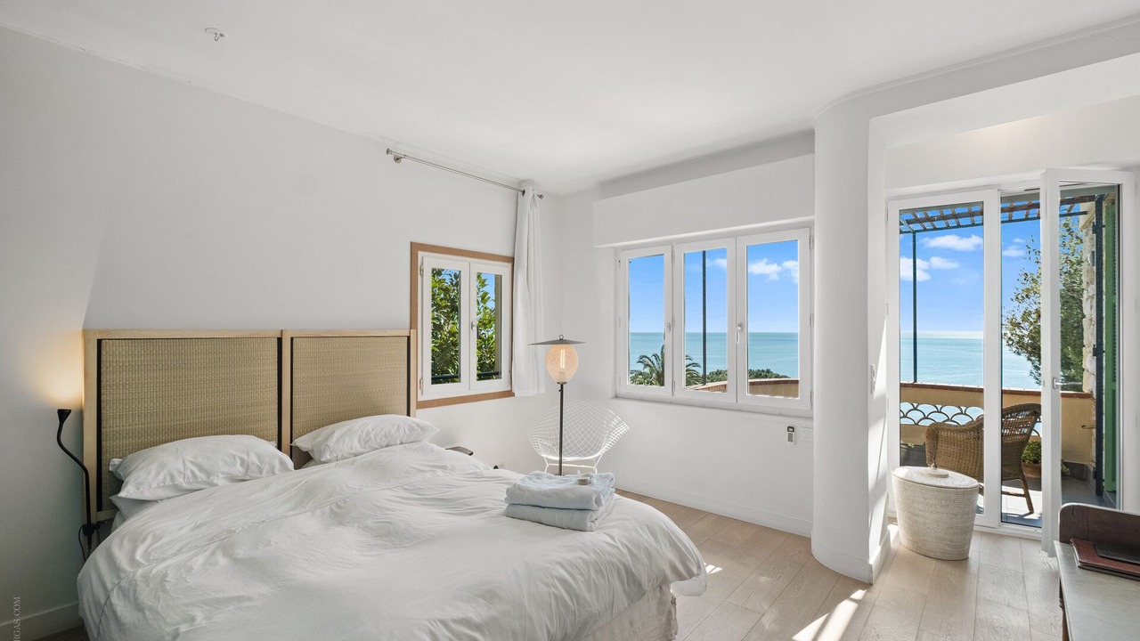 Photo of Bedroom in Mont Boron