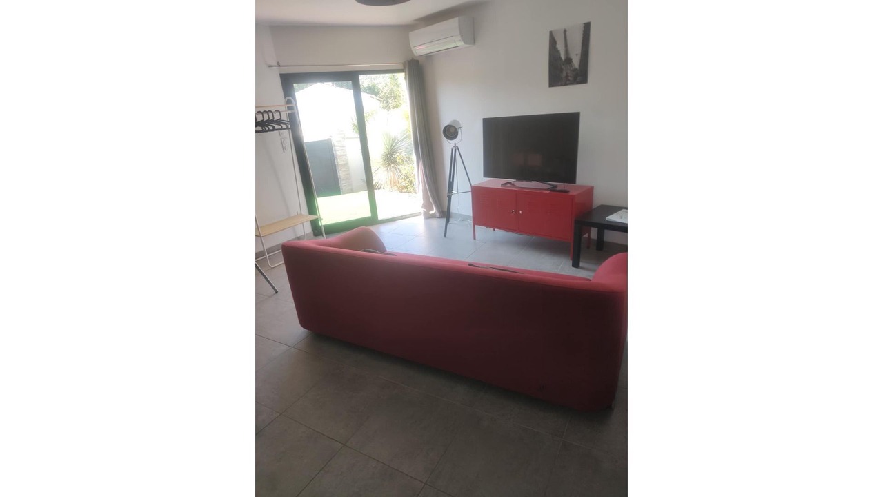 Photo of Livingroom in Vailhauques