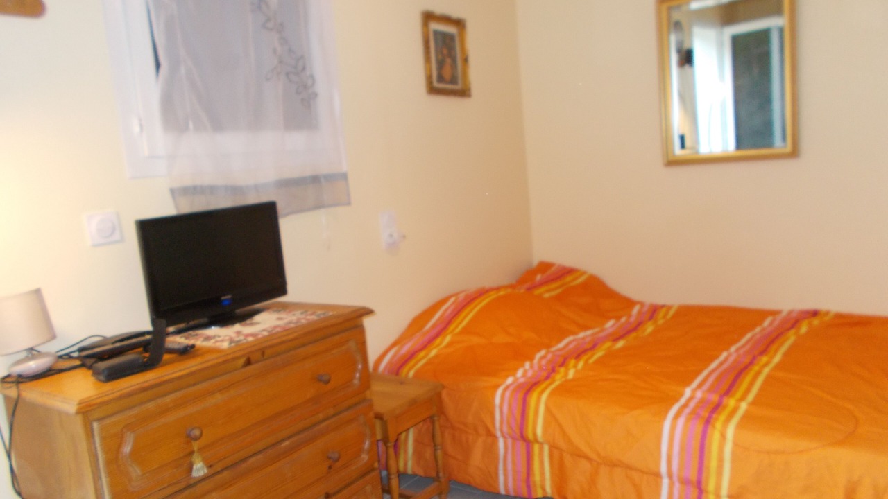Photo of Bedroom in Apt