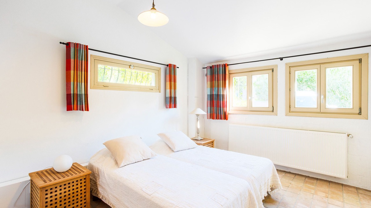 Photo of Bedroom in Roquefort-les-Pins
