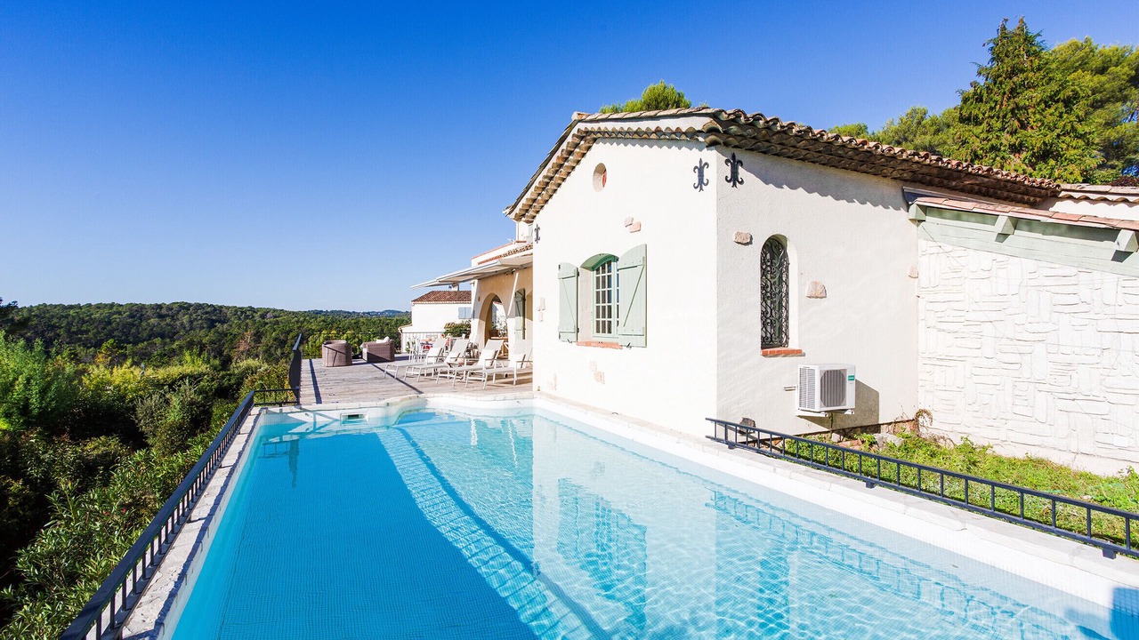 Photo of Outdoor in Roquefort-les-Pins