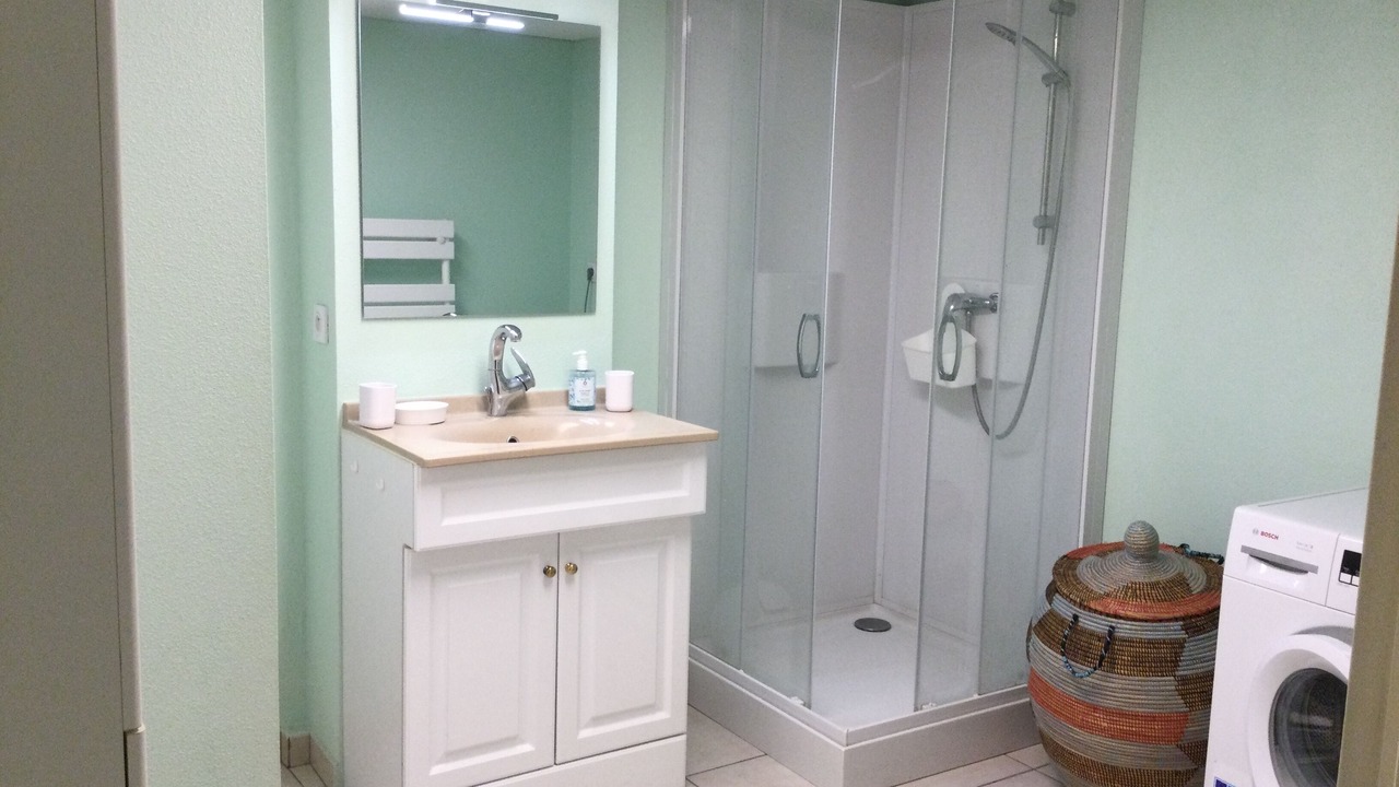Photo of Bathroom in Banyuls-sur-Mer