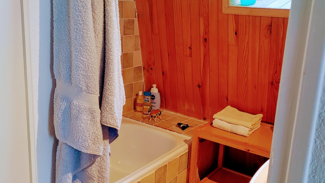 Photo of Bathroom in La Condamine-Chatelard
