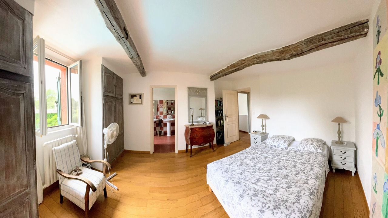 Photo of Bedroom in Roquefort-les-Pins