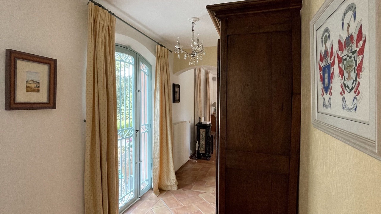 Photo of Others in Roquefort-les-Pins