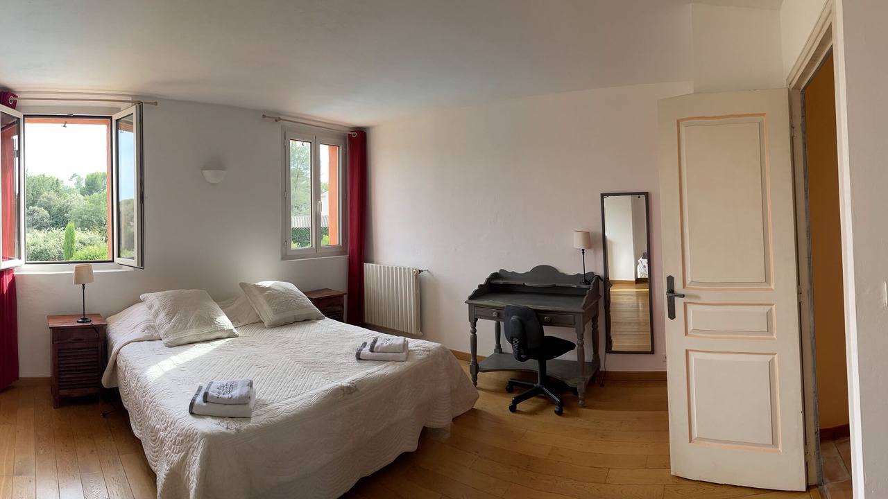 Photo of Bedroom in Roquefort-les-Pins