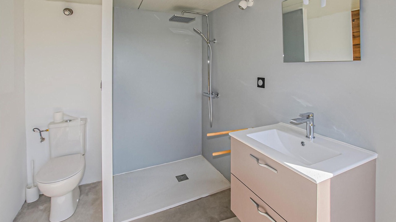 Photo of Bathroom in Bonnieux