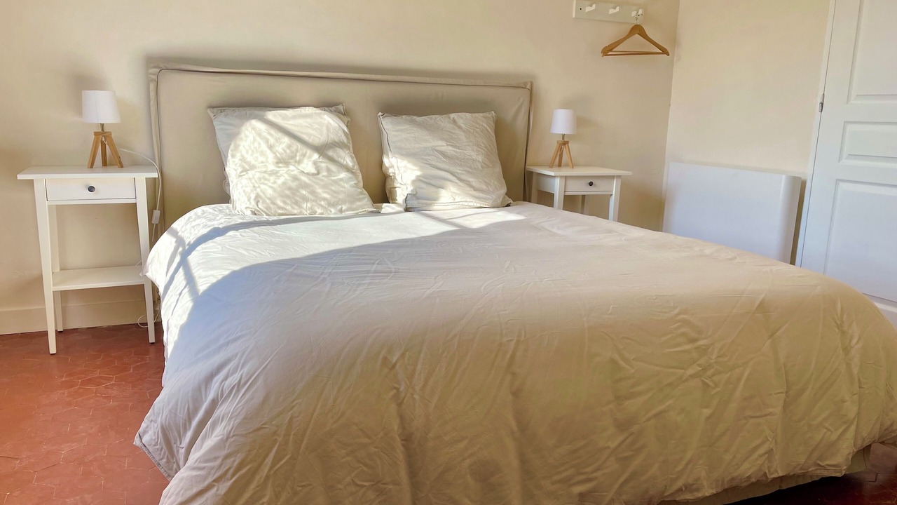 Photo of Bedroom in Peypin-d'Aigues