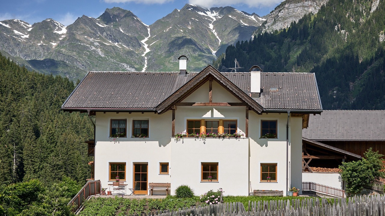 Photo of Outdoor in Racines