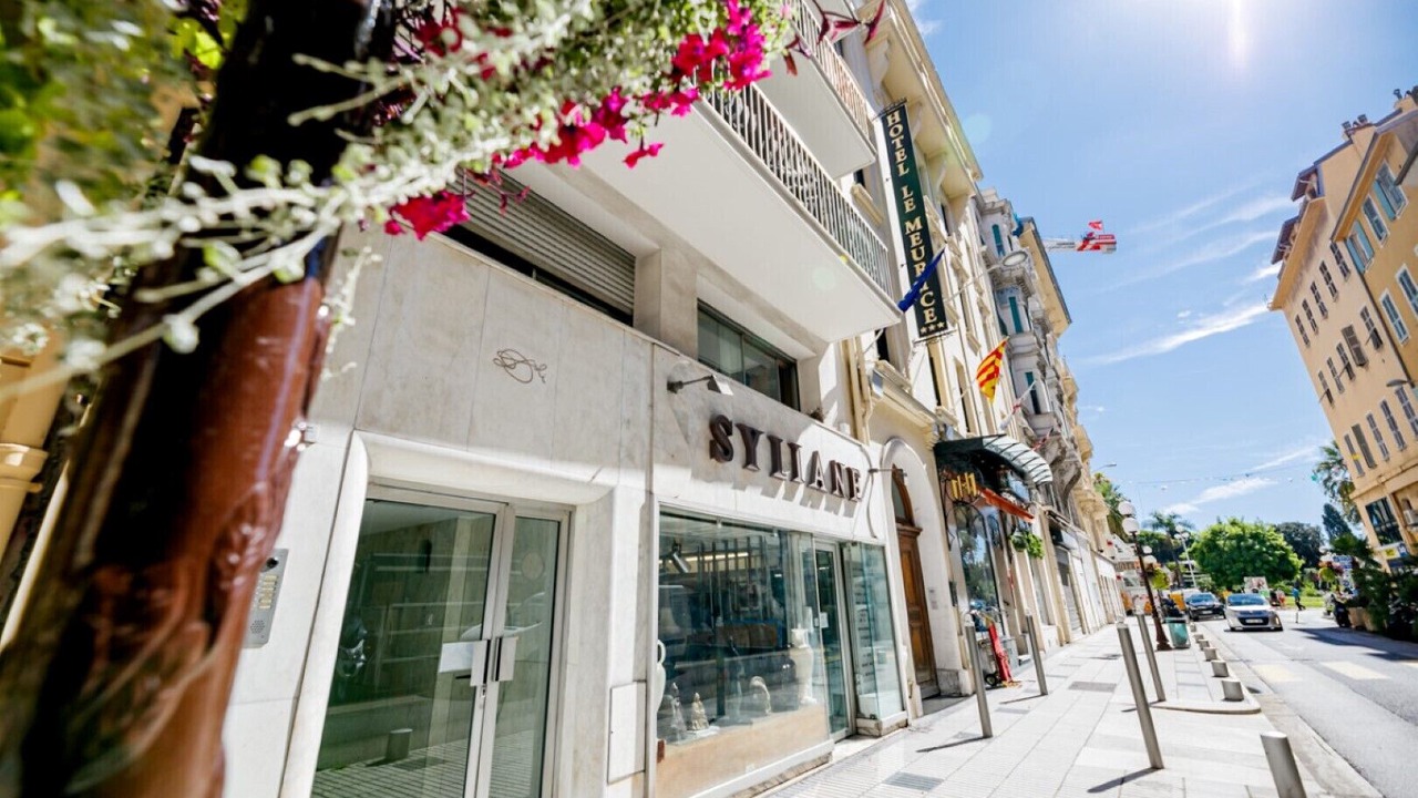 Photo of Outdoor in Carre d'Or