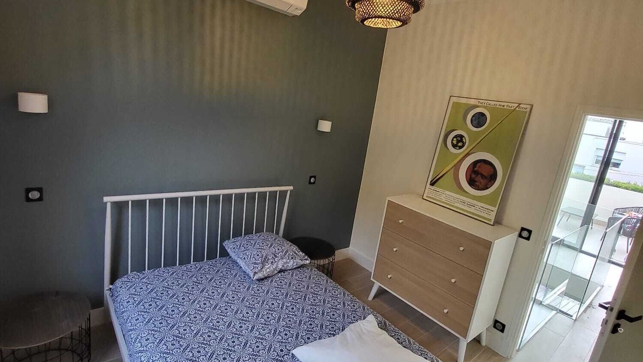 Photo of Bedroom in Riou - Petit Juas - Av de Grasse