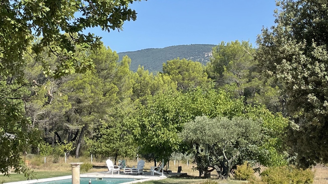 Photo of Outdoor in Peypin-d'Aigues