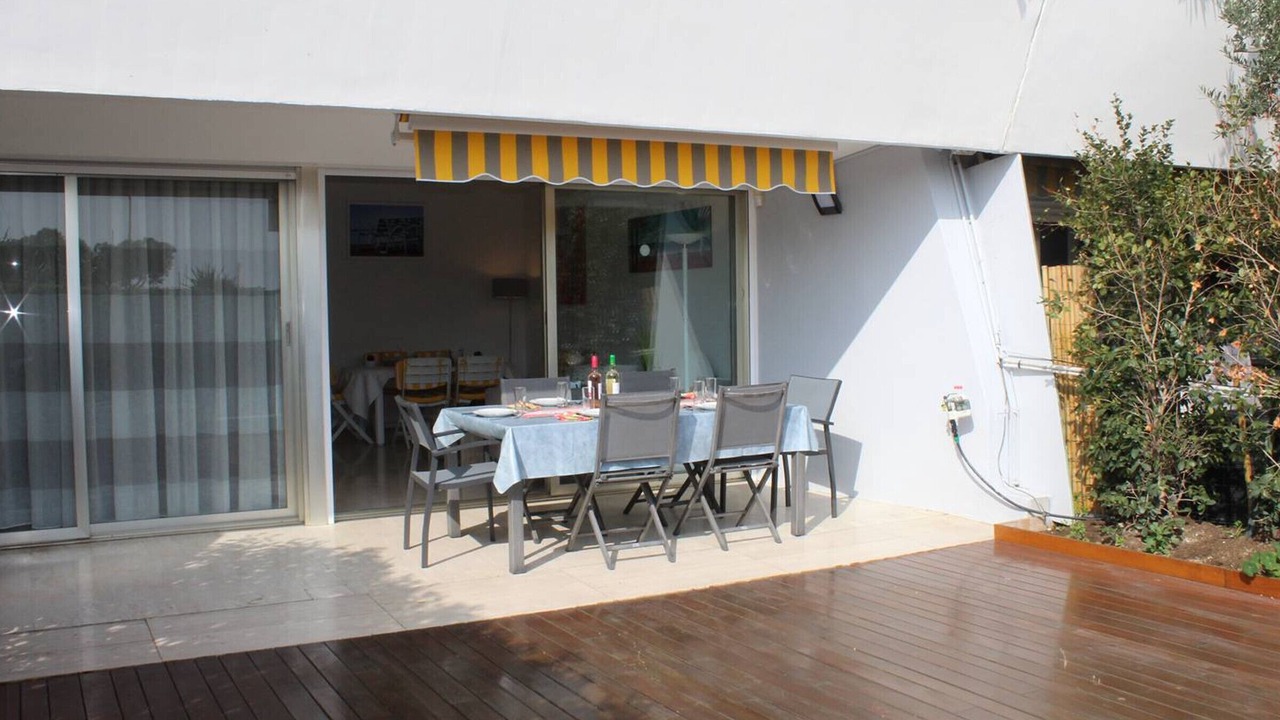 Photo of Outdoor in Villeneuve Loubet Beach