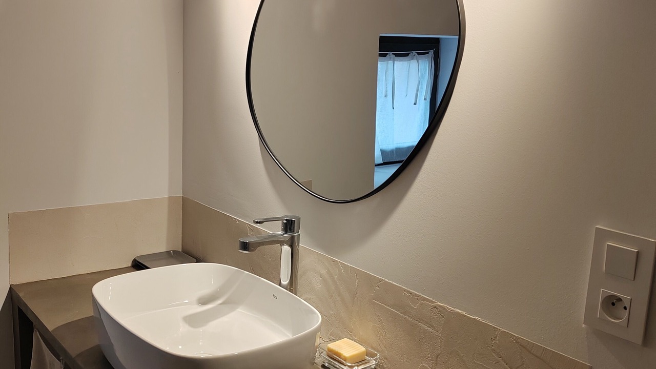 Photo of Bathroom in Bonnieux