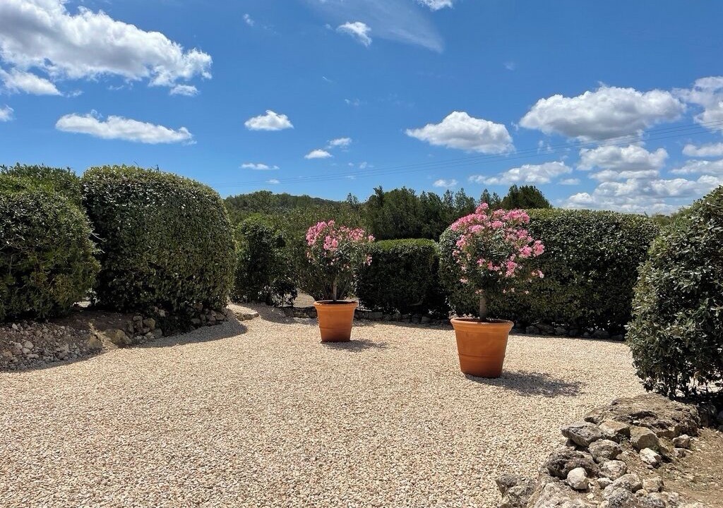 Photo of Outdoor in Orgon