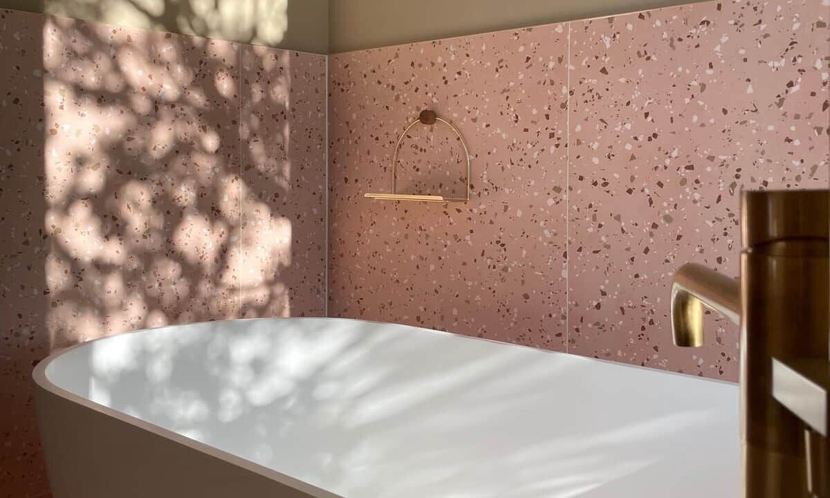Photo of Bathroom in Pujaut
