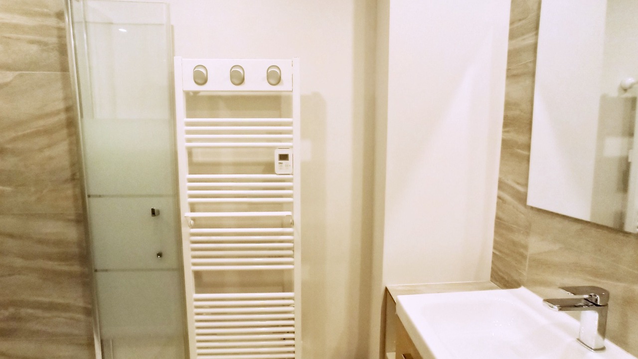 Photo of Bathroom in Carnot