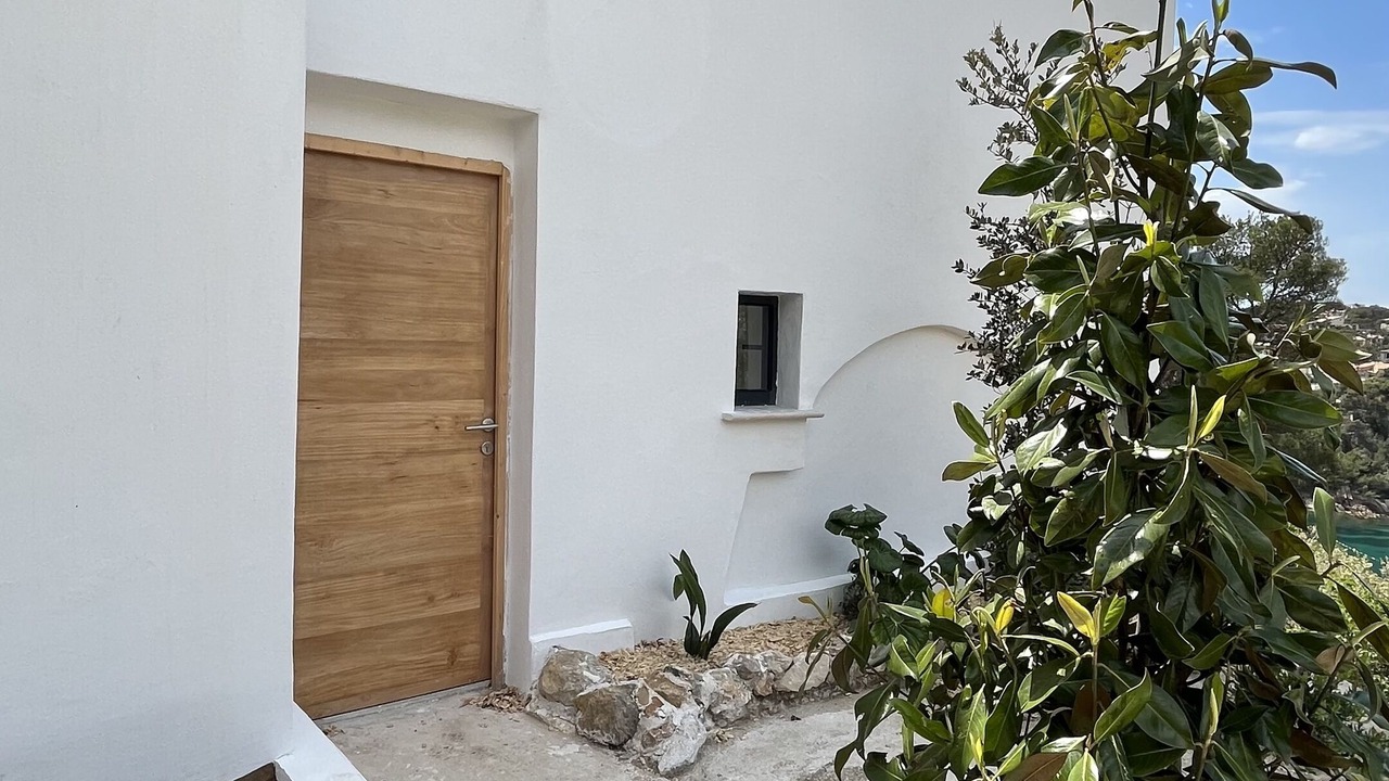 Photo of Outdoor in Ensues-la-Redonne