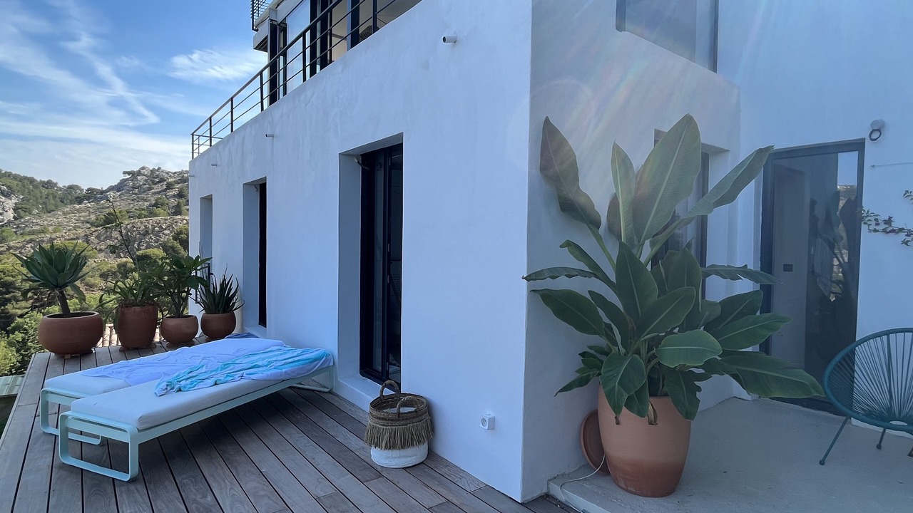 Photo of Patio Balcony in Ensues-la-Redonne