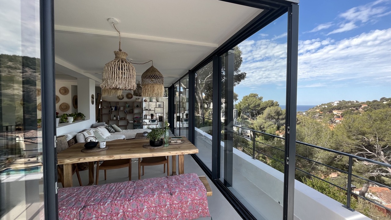 Photo of Outdoor in Ensues-la-Redonne