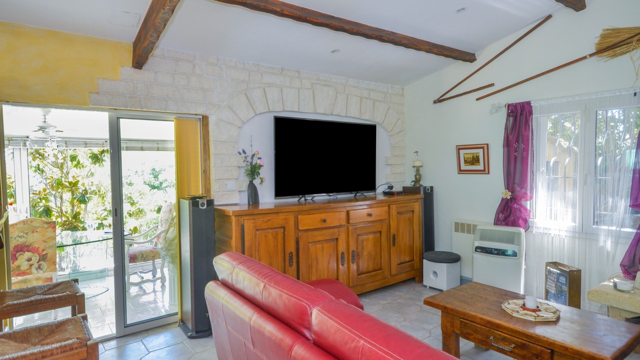 Photo of Livingroom in Istres