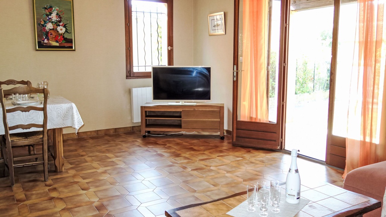 Photo of Bedroom in Saint-Cyr-sur-Mer