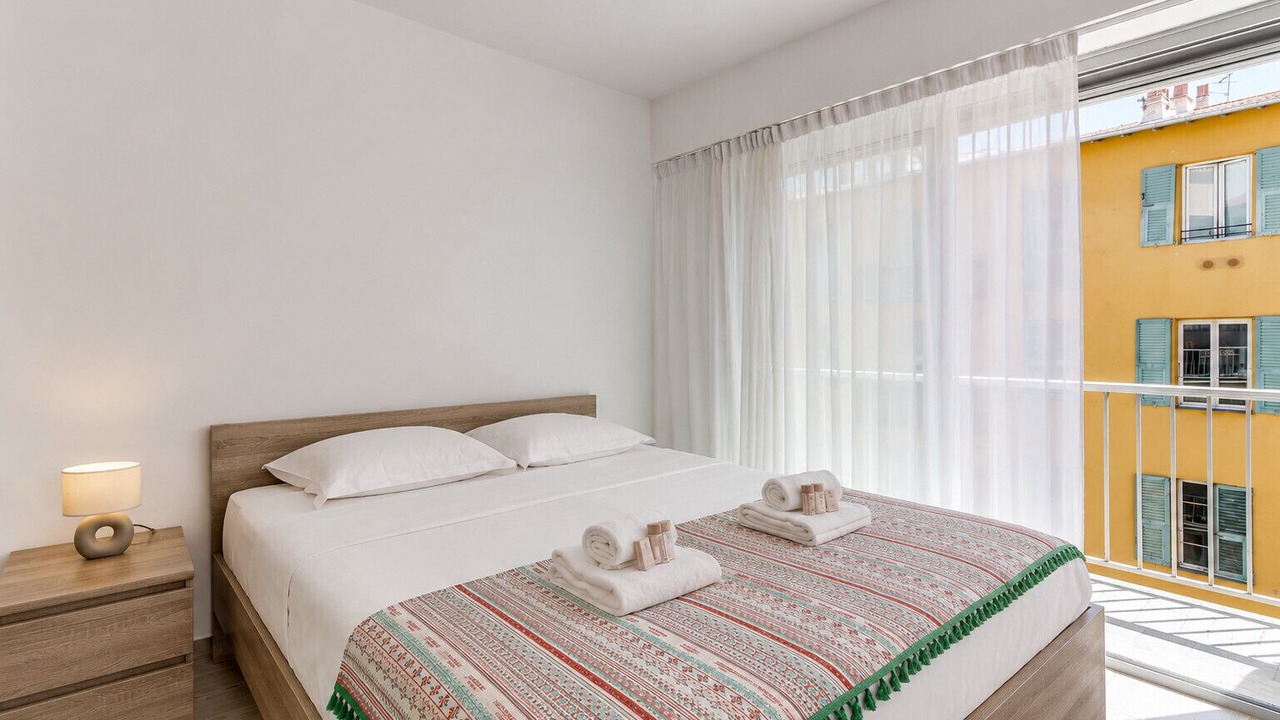 Photo of Bedroom in Carre d'Or