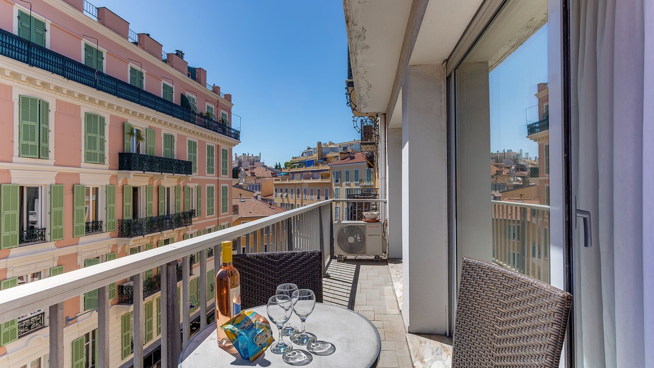 Photo of Outdoor in Carre d'Or