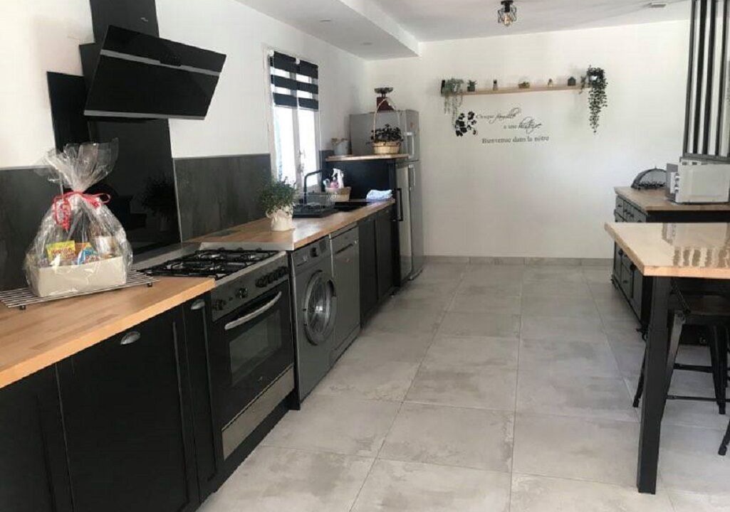 Photo of Kitchen in Aubussargues