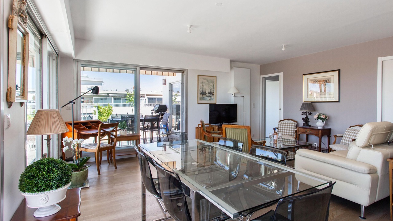 Photo of Livingroom in Carnot