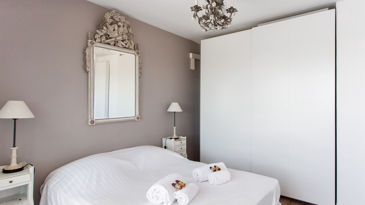 Photo of Bedroom in Carnot