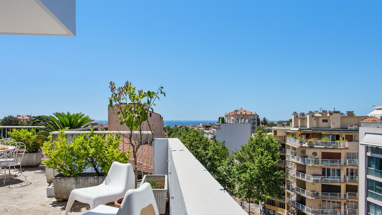 Photo of Outdoor in Carnot