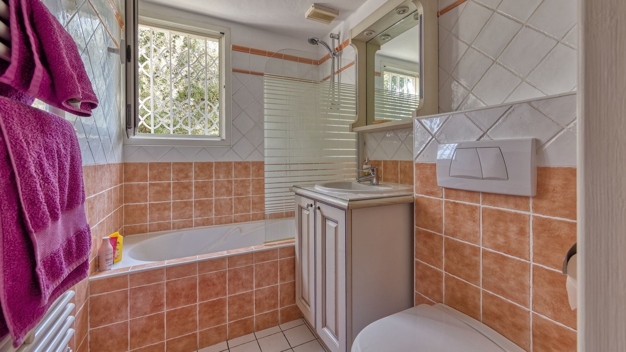 Photo of Bathroom in Cap-d'Antibes