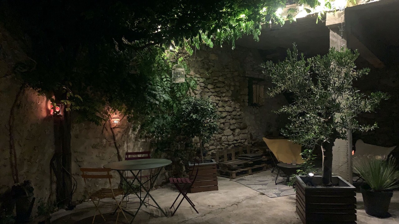 Photo of Outdoor in Dions