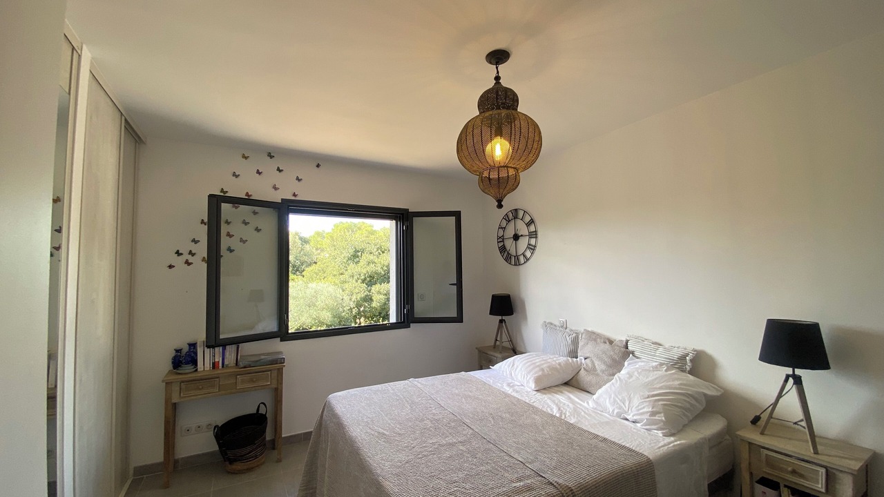 Photo of Bedroom in Quartier des Espesses