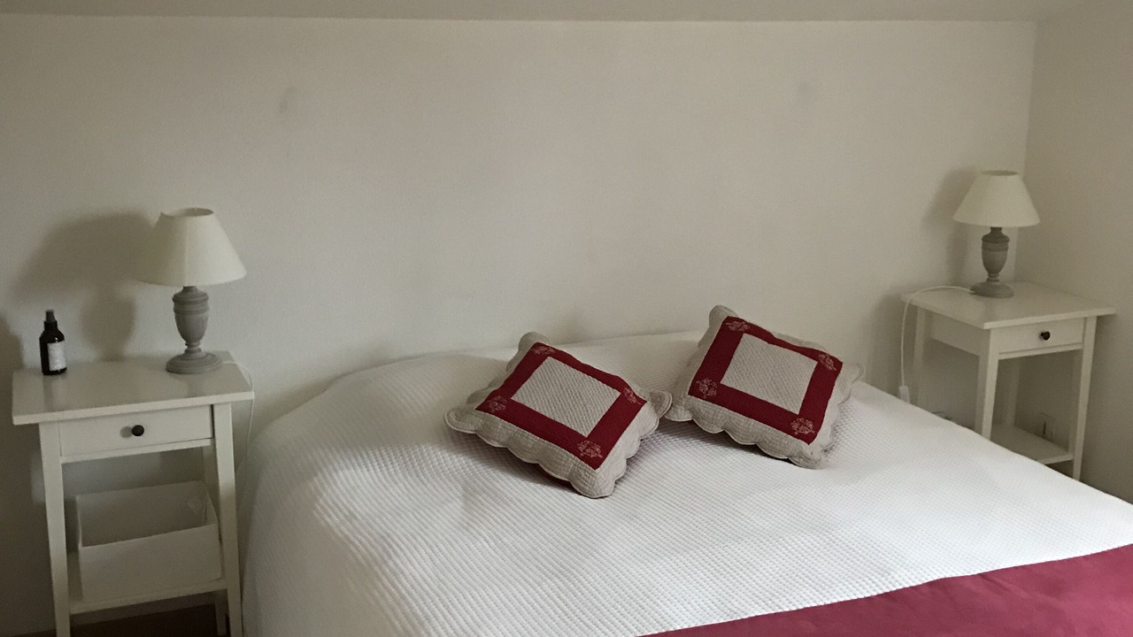 Photo of Bedroom in Maussane