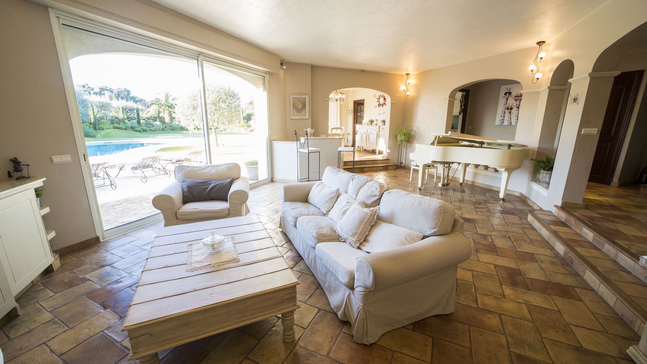 Photo of Livingroom in Mougins