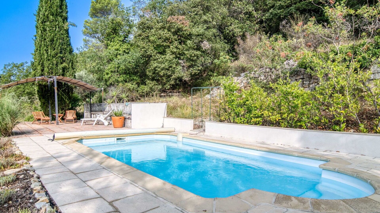 Photo of Outdoor in Chateaudouble