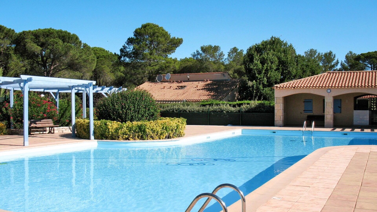 Photo of Outdoor in Le Mitan