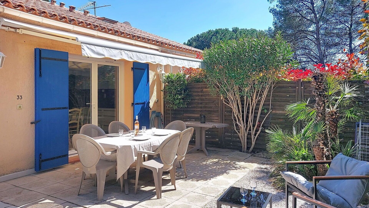 Photo of Outdoor in Le Mitan