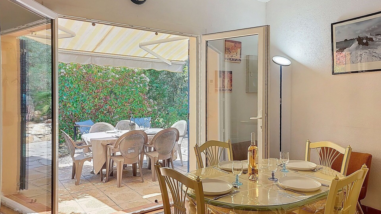 Photo of Bedroom in Le Mitan