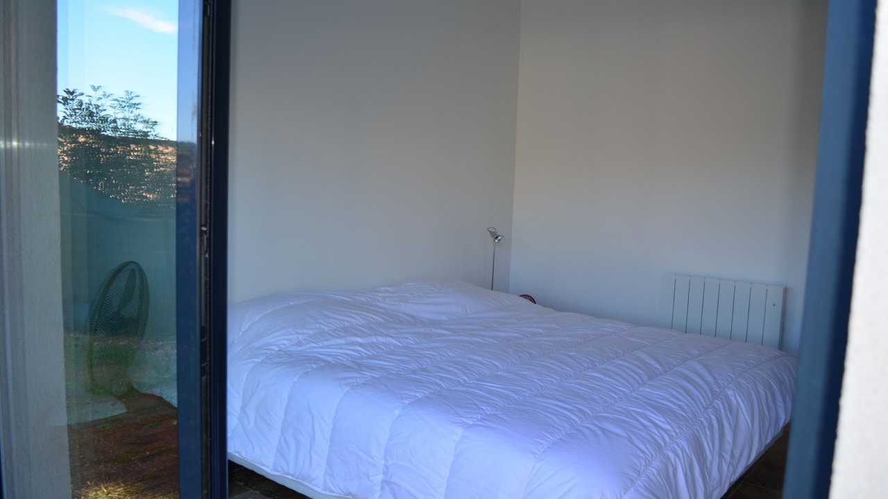 Photo of Bedroom in Bormes-Les-Mimosas