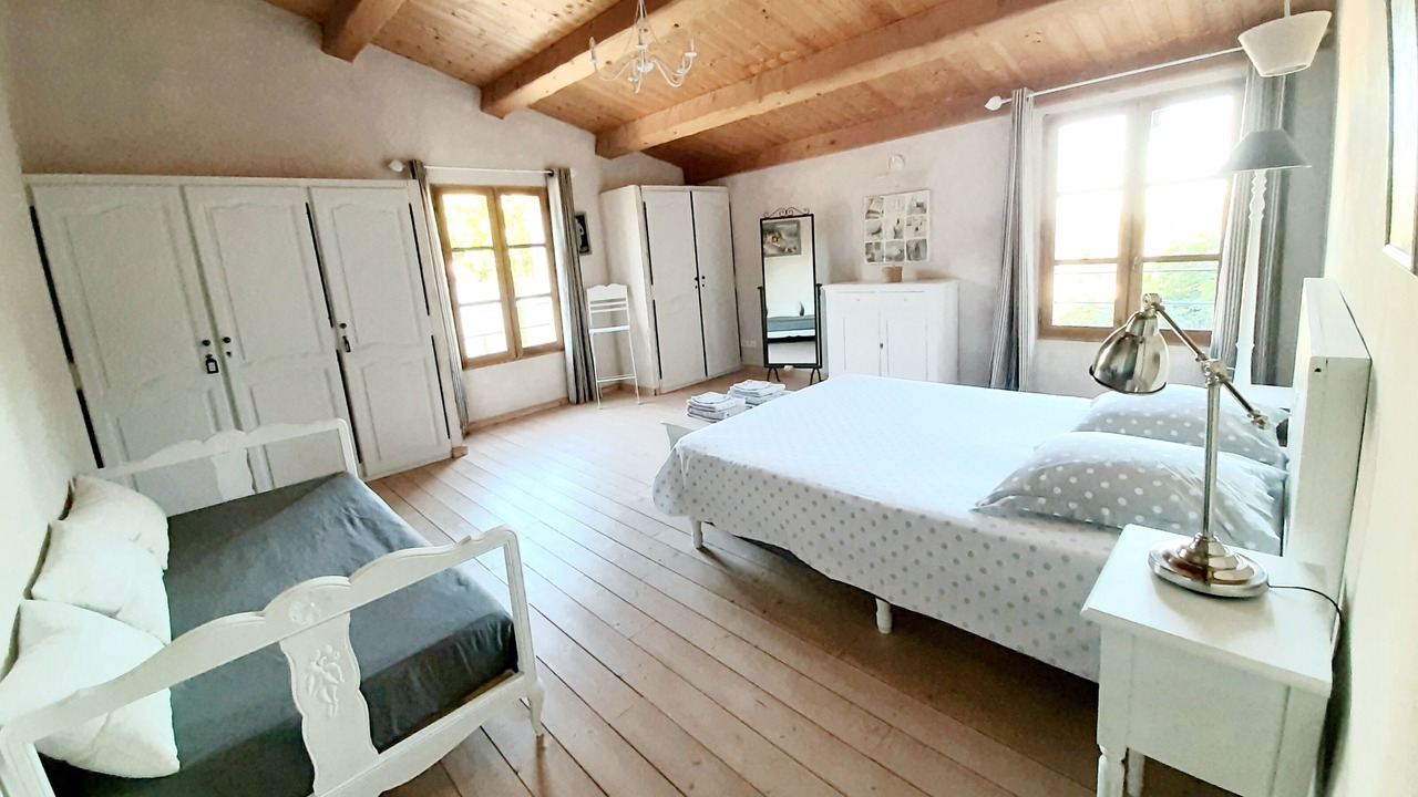 Photo of Bedroom in Saint-Quentin-la-Poterie