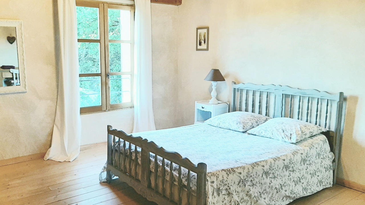 Photo of Bedroom in Saint-Quentin-la-Poterie
