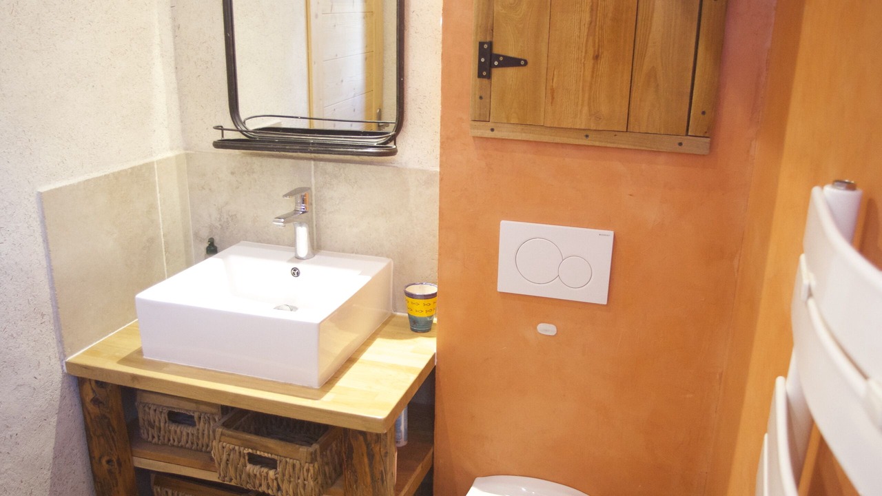 Photo of Bathroom in Chateauroux-les-Alpes