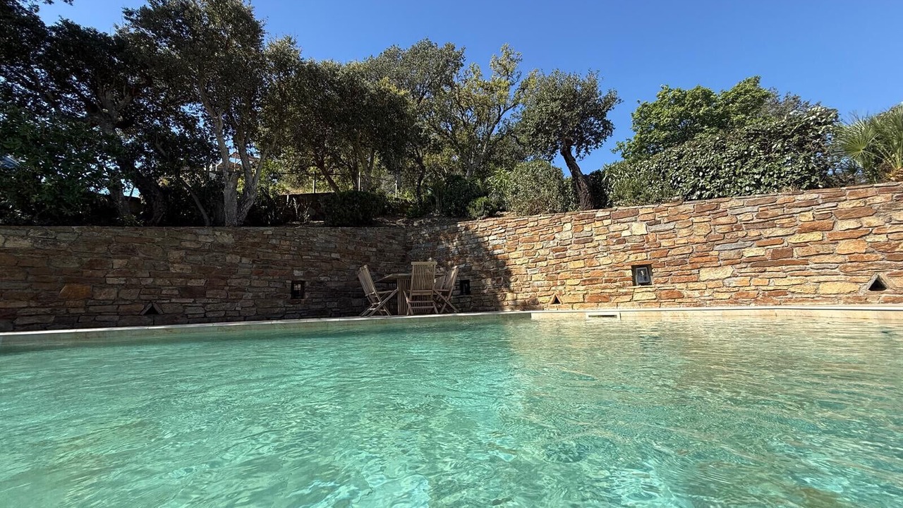 Photo of Outdoor in Cap Benat