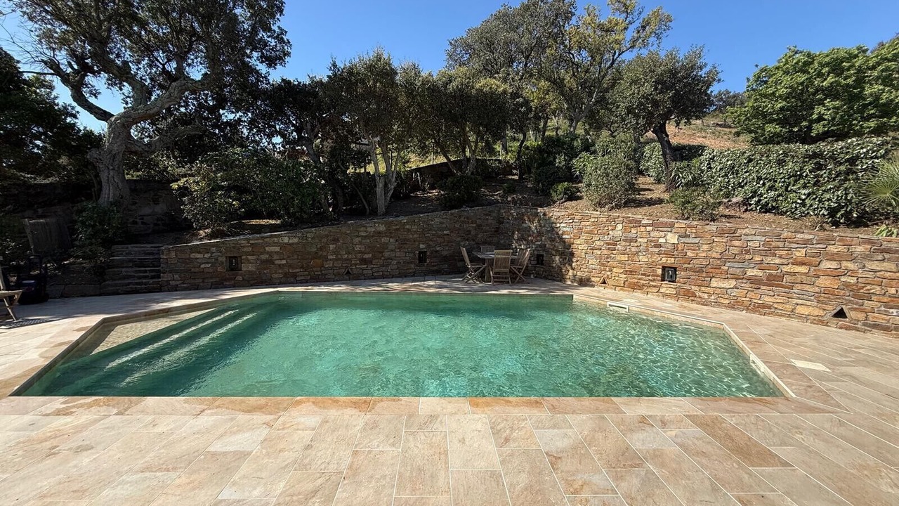 Photo of Outdoor in Cap Benat