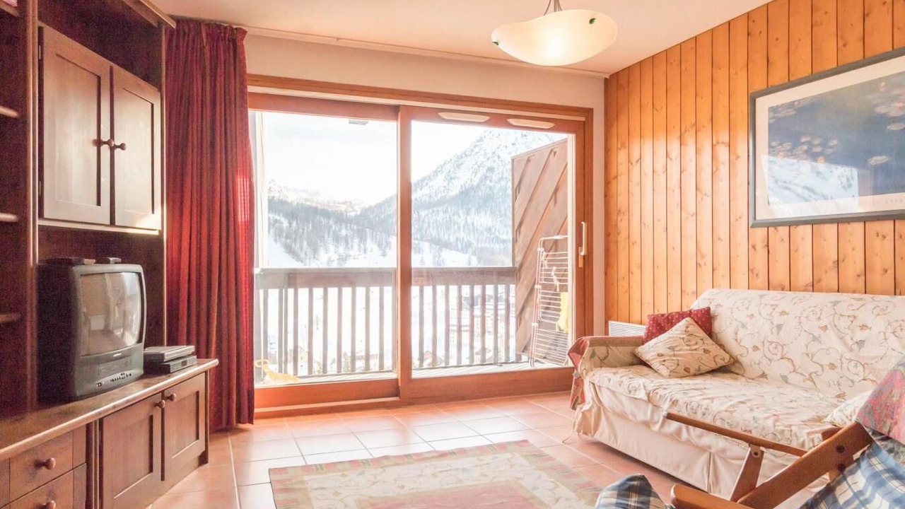 Photo of Livingroom in Montgenevre